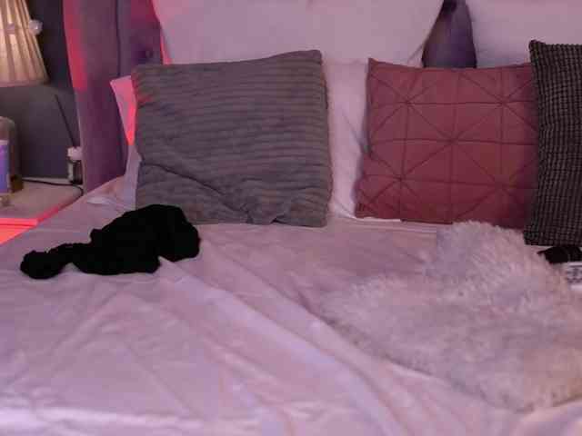 amiralovely's live room