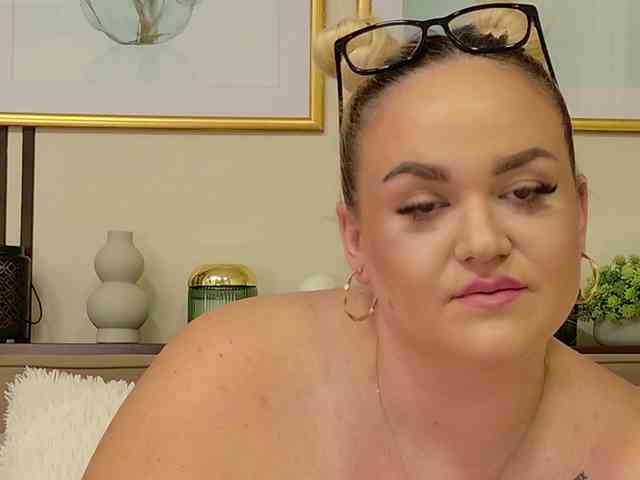 AmandaRise webcam