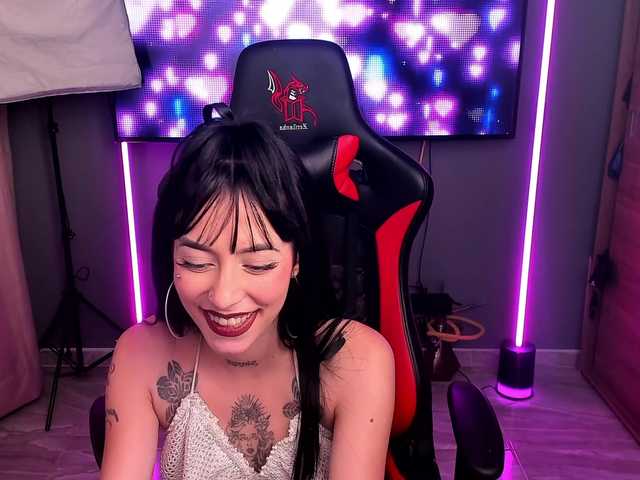 chanelmejia live cam on BongaCams
