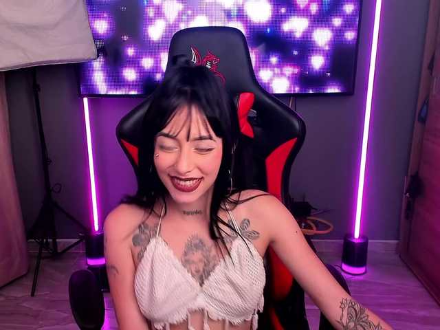 chanelmejia live cam on BongaCams
