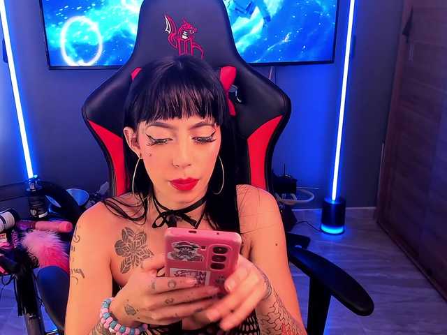 chanelmejia live cam on BongaCams