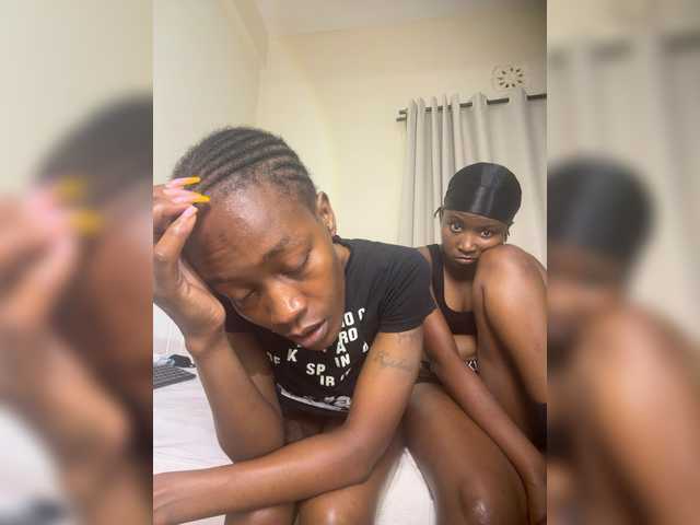 Sexypetitequeens