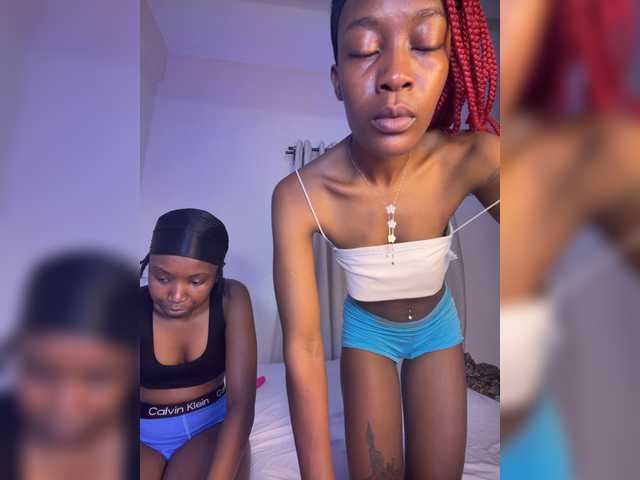 Sexypetitequeens