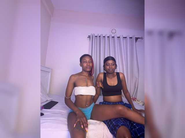 Sexypetitequeens preview