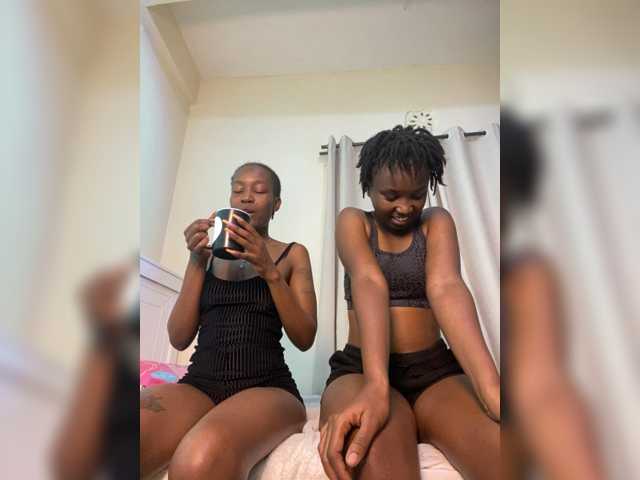 Sexypetitequeens