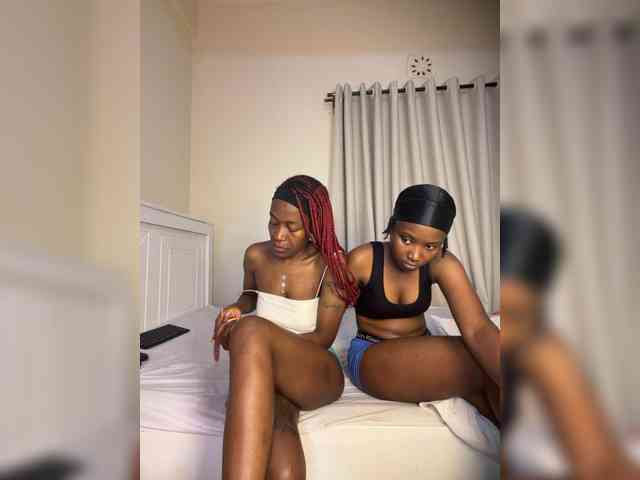 Sexypetitequeens Sexypetitequeens