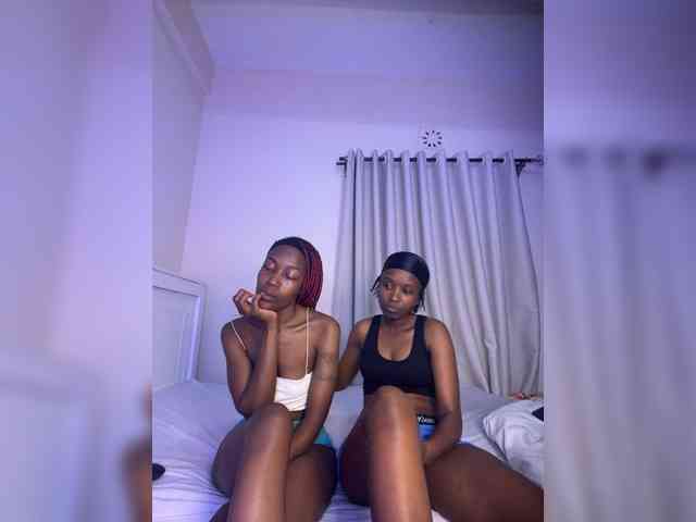 Sexypetitequeens Sexypetitequeens