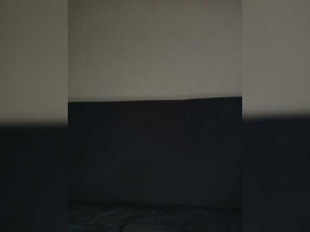 QueenAnal live cam preview