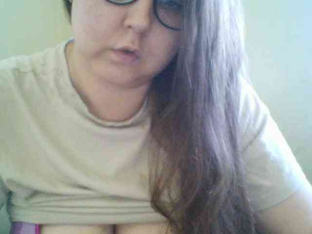 ANNYSHKAODNA webcam