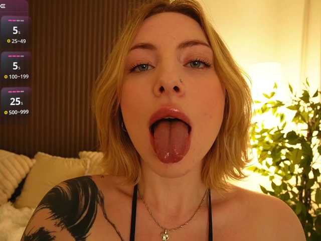 Live трансляция peach_in_stockings - slutnetki.online