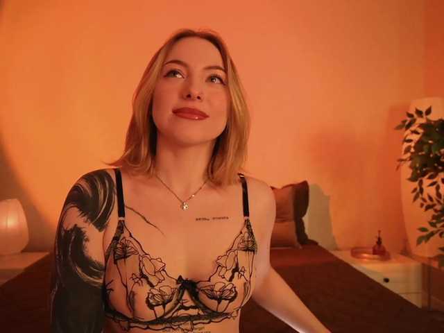 peach_in_stockings live cam preview