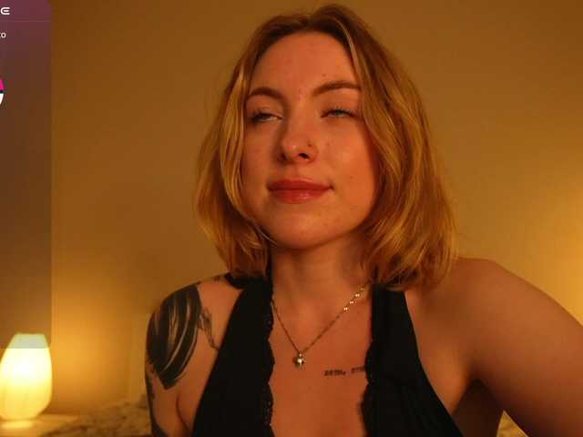 Live трансляция peach_in_stockings - slutnetki.online