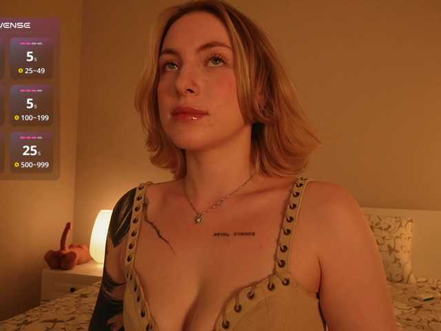 peachinstockings live cam
