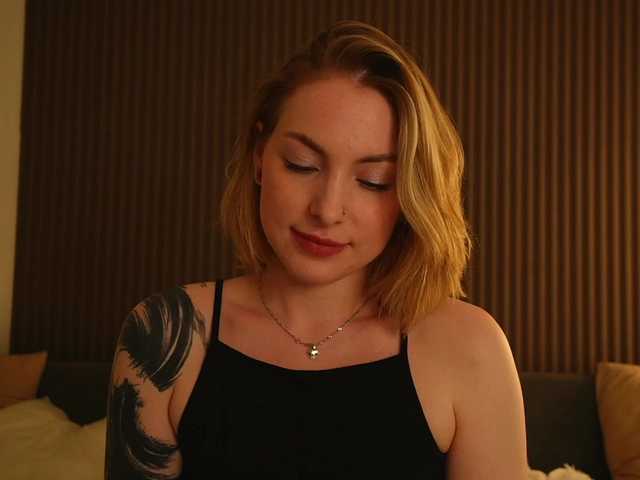 peachinstockings live cam on BongaCams