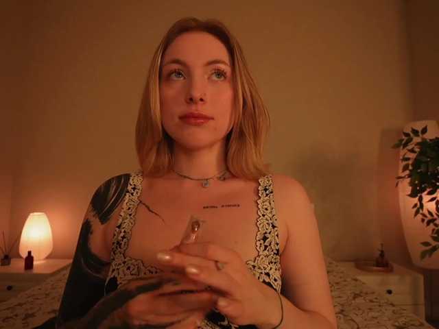 peachinstockings live cam on BongaCams