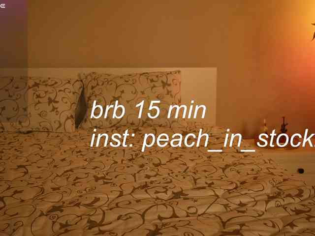 peach_in_stockings webcam