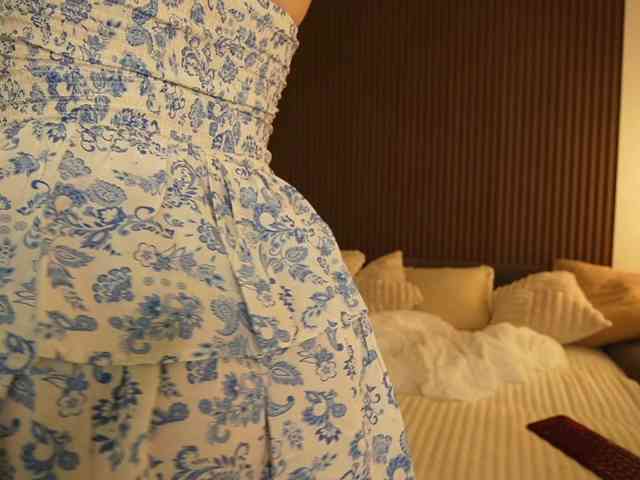 peachinstockings webcam