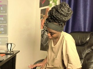 Sexyebonyyyy's Live Webcam