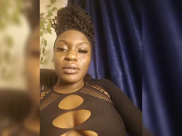 Ashleyc live cam on BongaCams