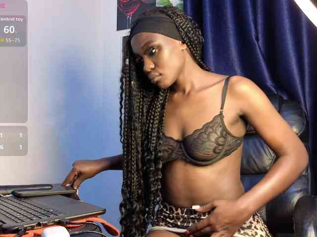 Sexyebonyyyy webcam