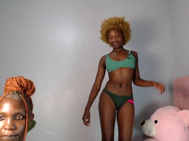 LunaDarlin live cam