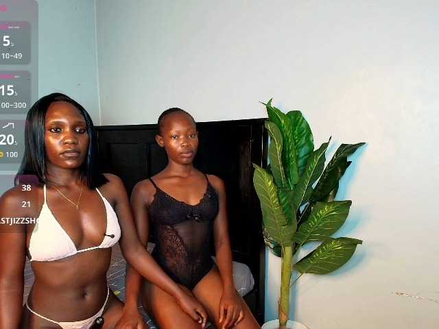 LunaDarlin live cam on BongaCams