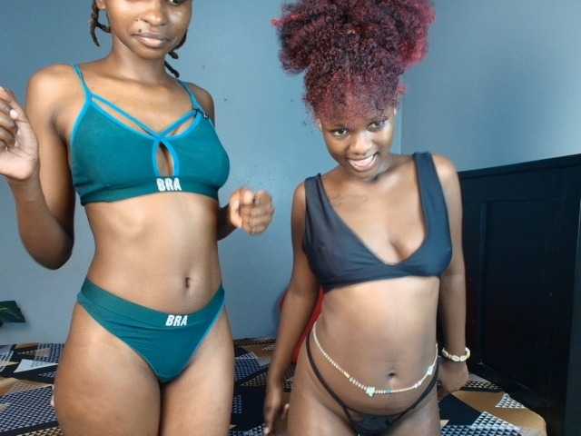YolandaBlue live cam on BongaCams