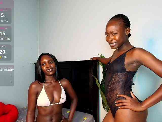 LunaDarlin webcam