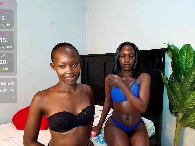 LunaDarlin webcam
