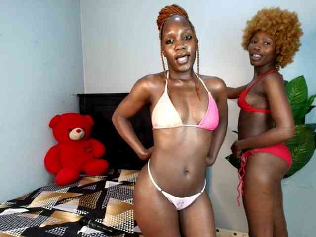 LunaDarlin webcam