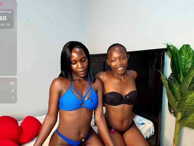 LunaDarlin webcam
