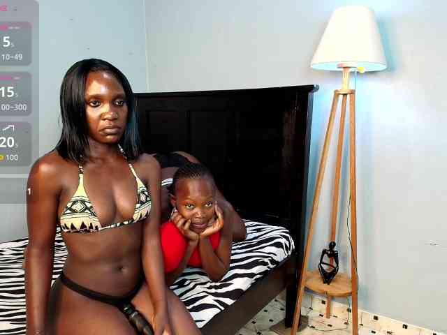 LunaDarlin webcam
