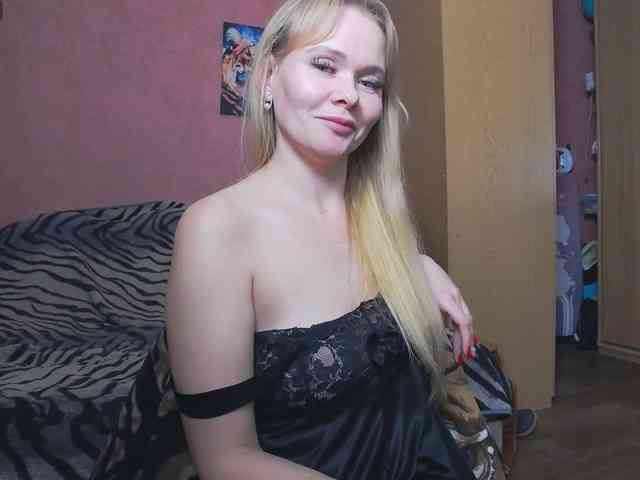 Kirasweetlove cam