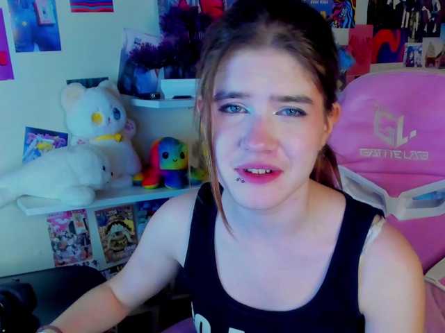 AngelinaLing — live female cam