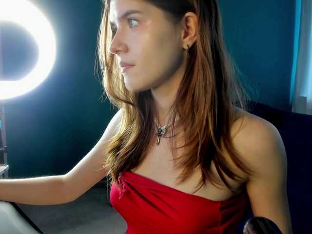 AngelinaLing