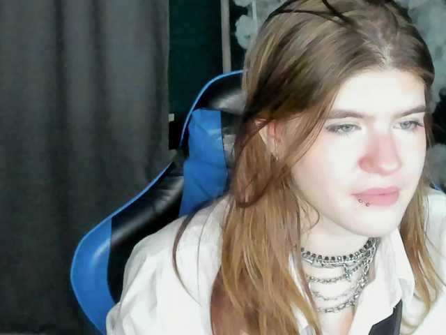 AngelinaLing