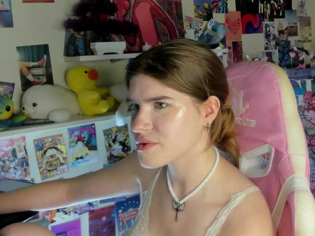 AngelinaLing