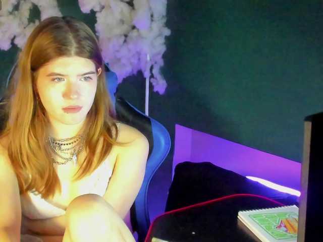 AngelinaLing