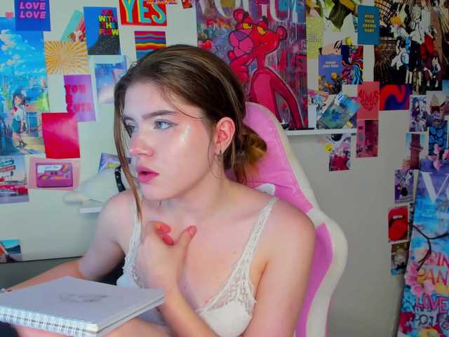 AngelinaLing