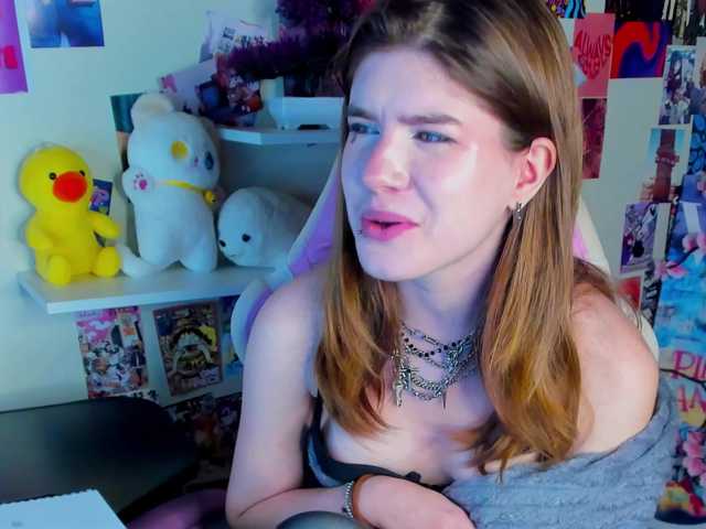 AngelinaLing