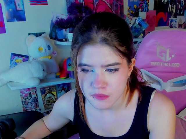AngelinaLing — live female cam