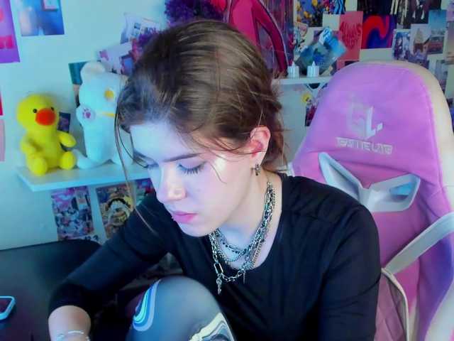 AngelinaLing