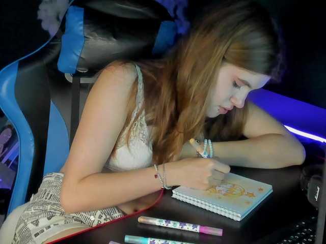 AngelinaLing