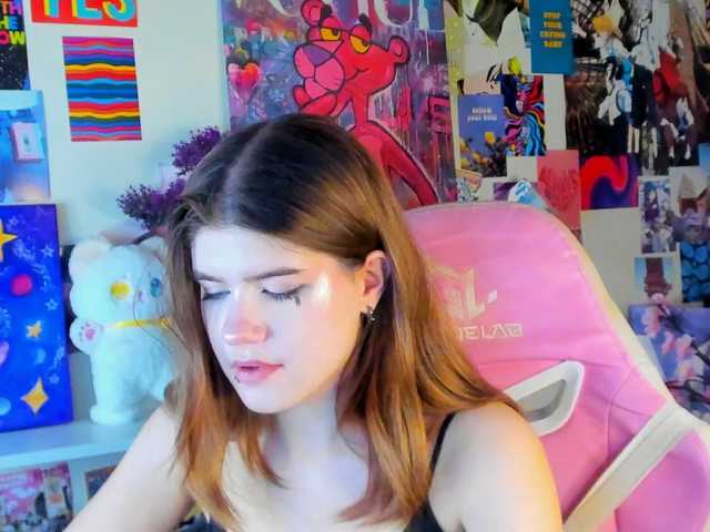 AngelinaLing