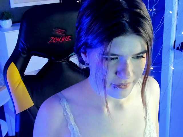 AngelinaLing live cam on BongaCams