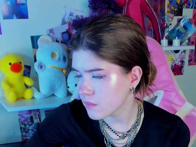 AngelinaLing