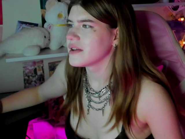 AngelinaLing live cam on BongaCams