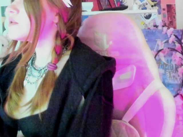 AngelinaLing live cam on BongaCams