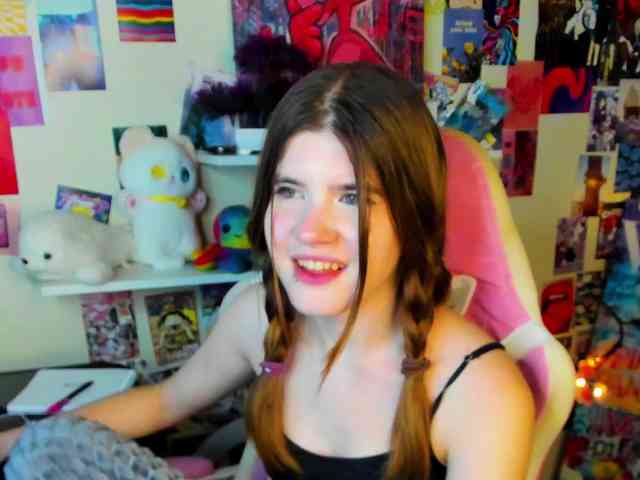 AngelinaLing webcam