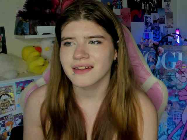 AngelinaLing webcam
